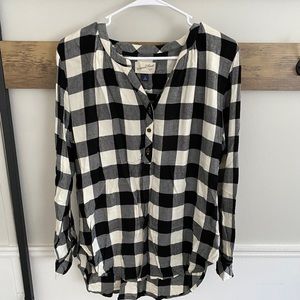 Universal Thread Top